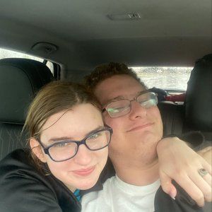 Meet your Posher, Dusti